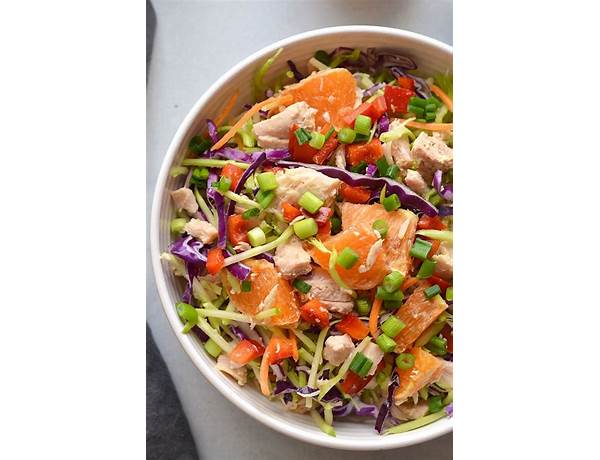 Asian style salad with chicken nutrition facts