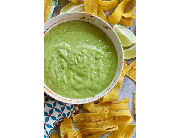 Avocado verde avocado guacamole with tomatillo salsa food facts