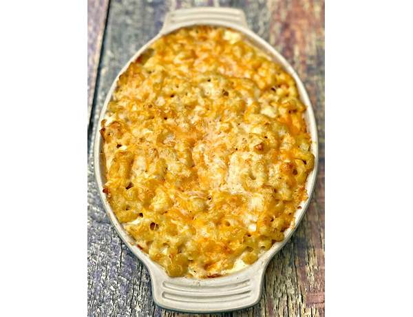 Baked macaroni and cheese ingredients