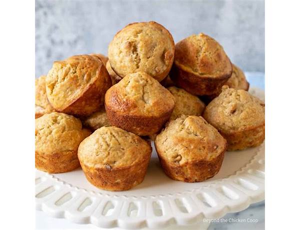 Banana nut muffin food facts