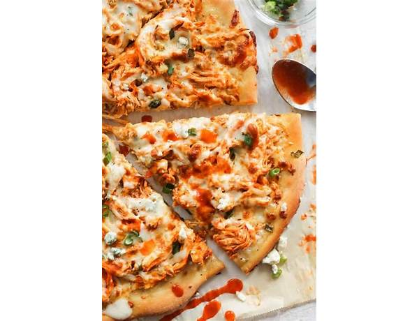 Buffalo style chicken pizza ingredients