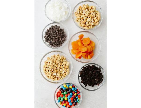 Cotton candy trail mix ingredients