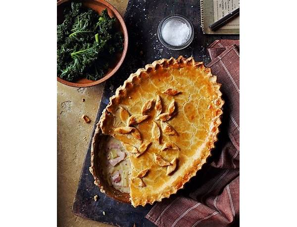 Creamy chicken leek and smoked bacon pie food facts