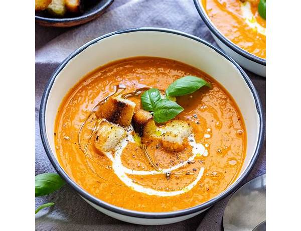Creamy tomato basil soup ingredients