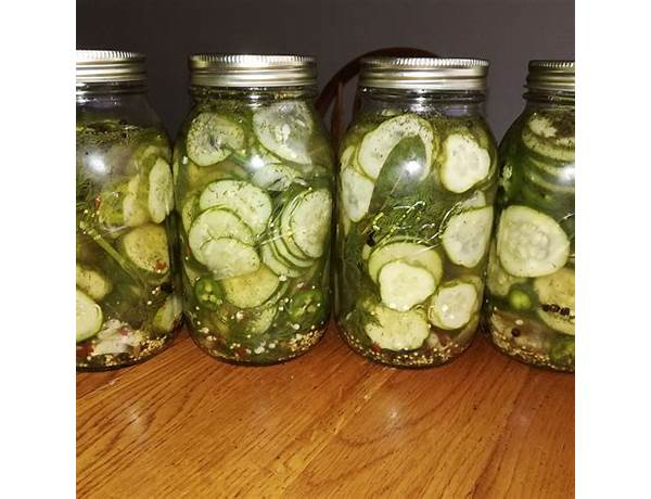 Cucumbers in brine ingredients