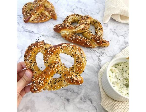 Garlic herb pretzels food facts