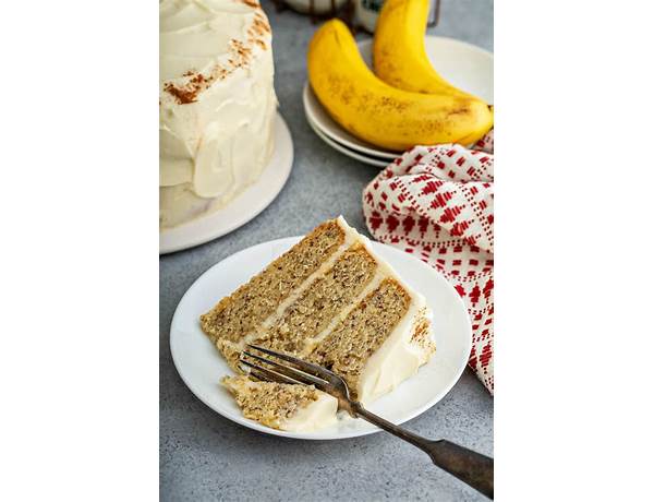 Golden sponge cake with banana creamy filling ingredients