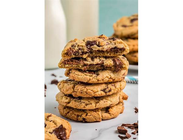 Gourmet chocolate chunk cookies ingredients