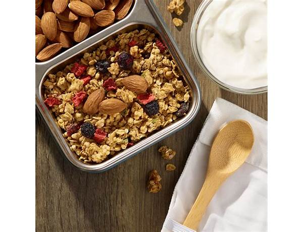 Granola triple berry crunch food facts