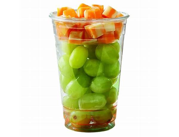 Grapes and chedder snack cup ingredients