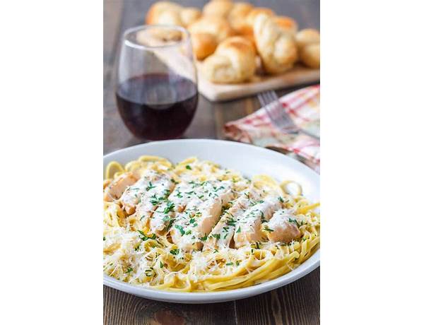 Grilled chicken poulet alfredo food facts