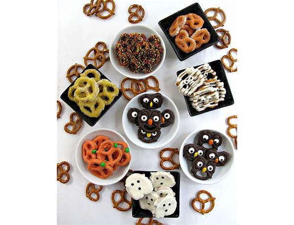 Halloween mini pretzels food facts