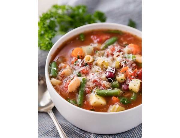 Hearty minestrone soup food facts