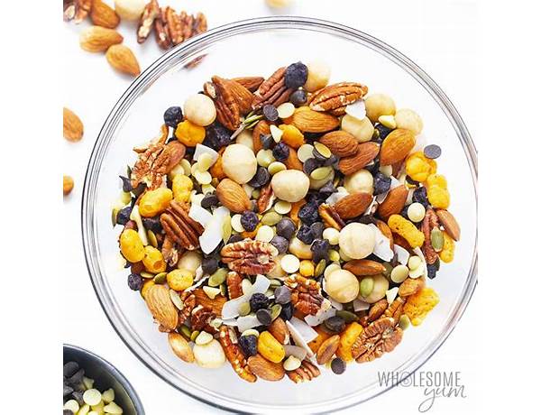 Keto power trail mix ingredients