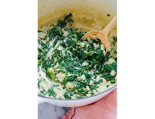 Lightly sauced creamed spinach ingredients