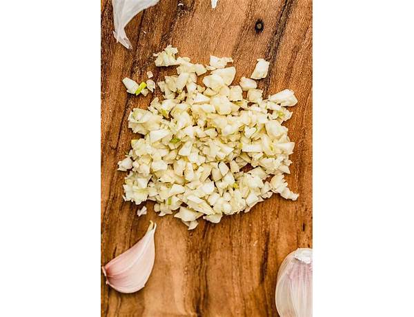 Minced garlic ingredients