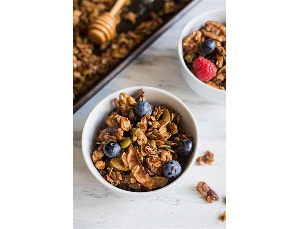 Oats and honey granola ingredients