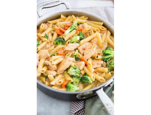 Pasta vegetables and chicken food facts