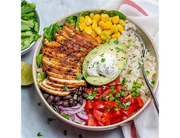 Queso chicken burrito bowl ingredients