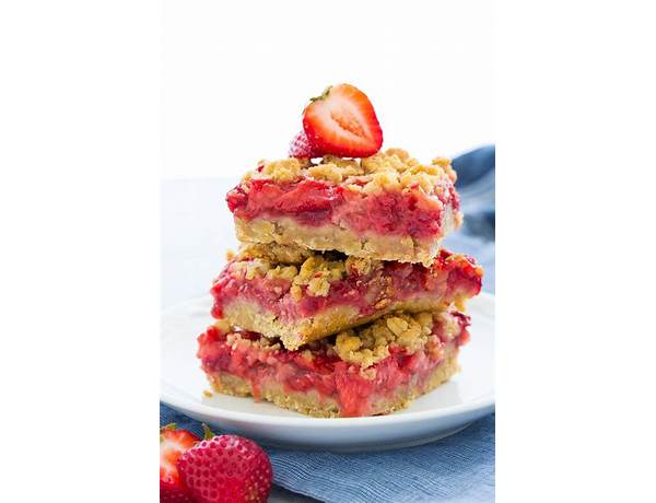 Strawberry oatmeal crumble bar food facts