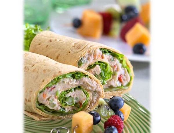 Tuna salad wrap food facts