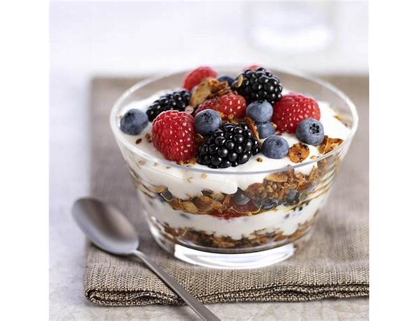 Zoi greek honey yogurt mixed berry granola parfait ingredients